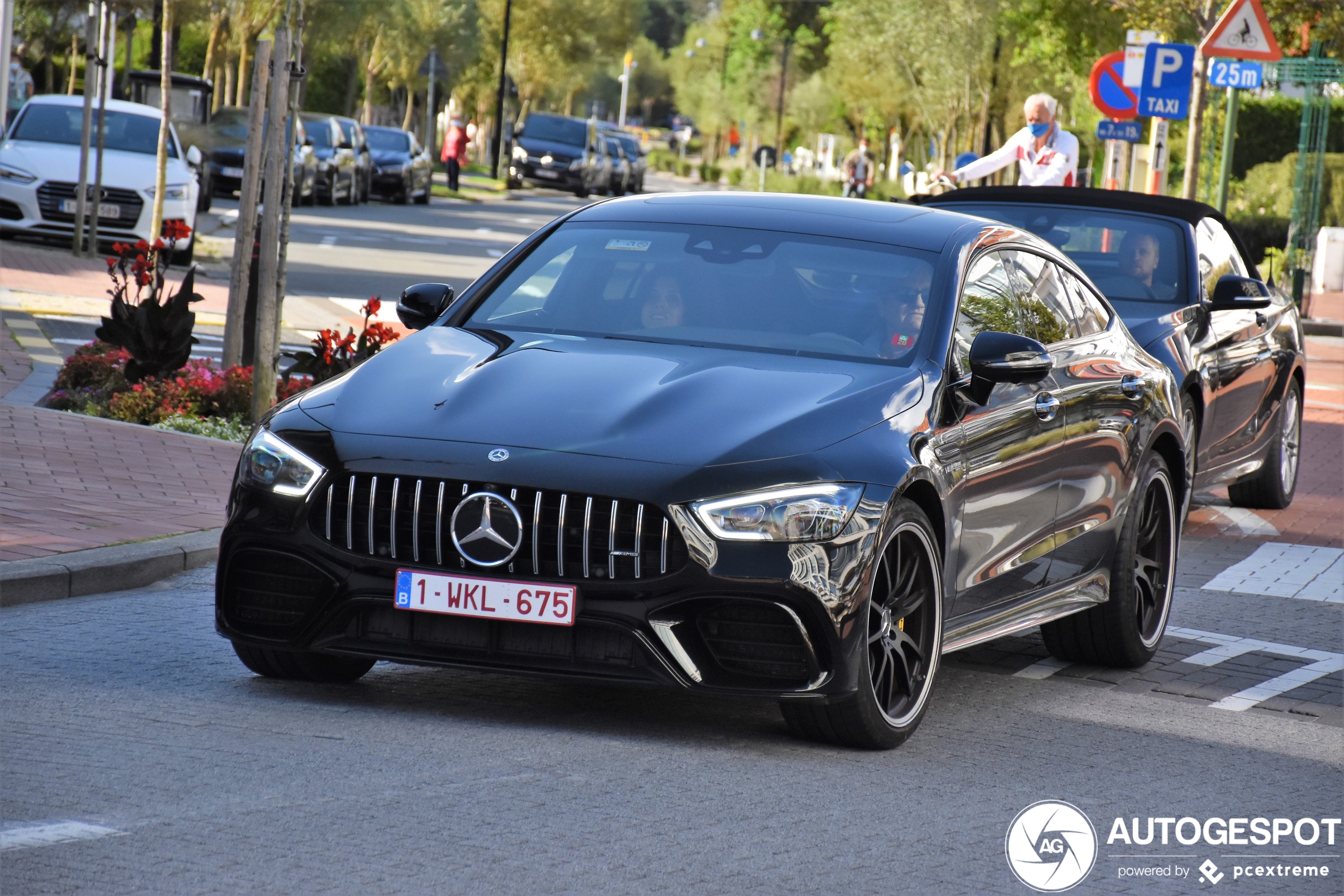 Mercedes-AMG GT 63 X290