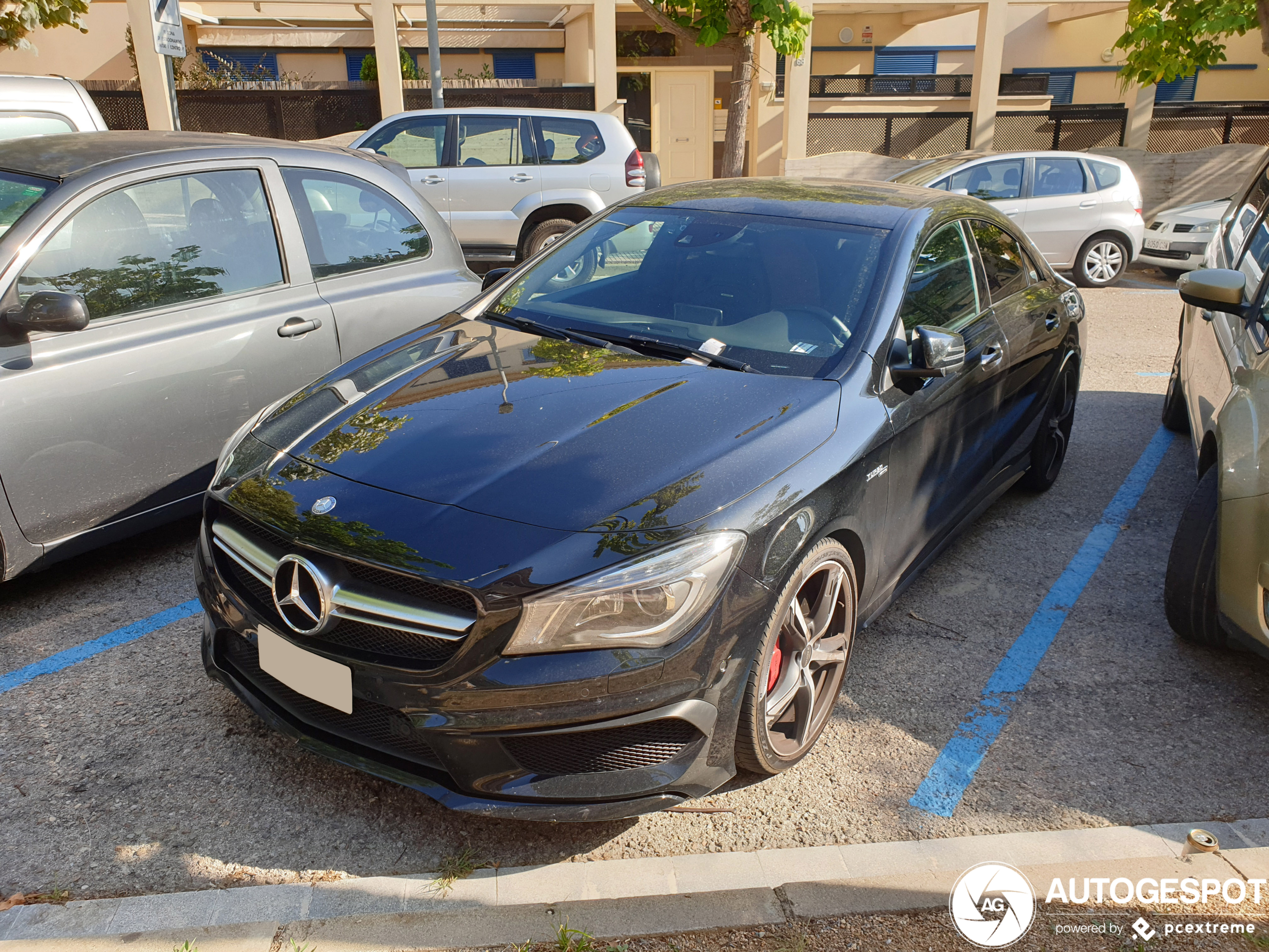 Mercedes-Benz CLA 45 AMG C117