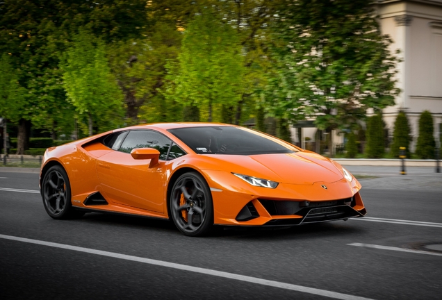 Lamborghini Huracán LP640-4 EVO