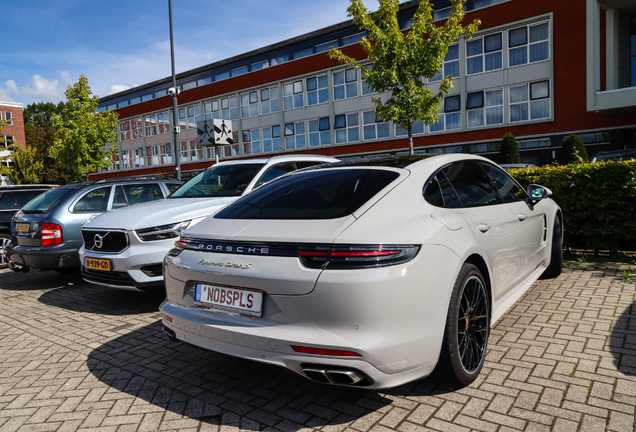 Porsche 971 Panamera Turbo S E-Hybrid