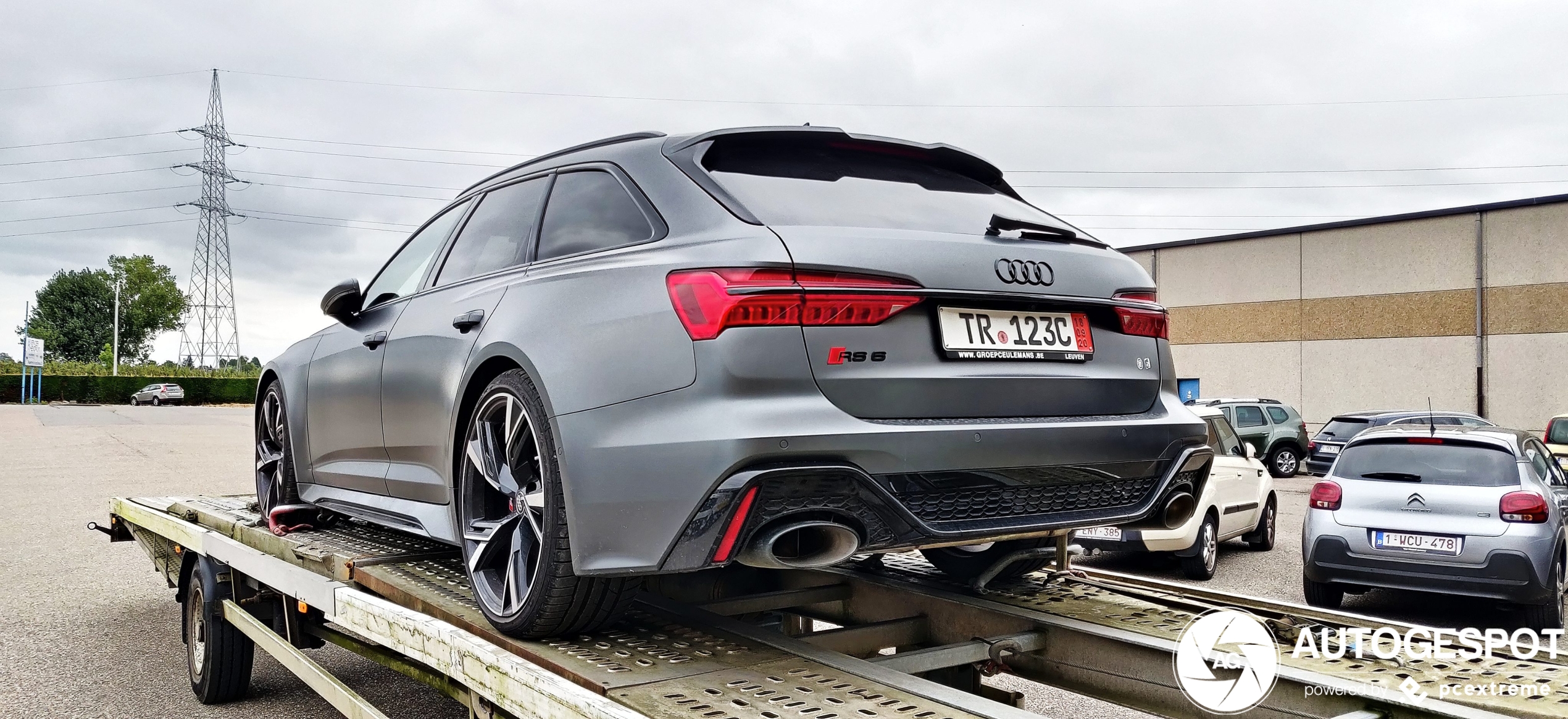 Audi RS6 Avant C8