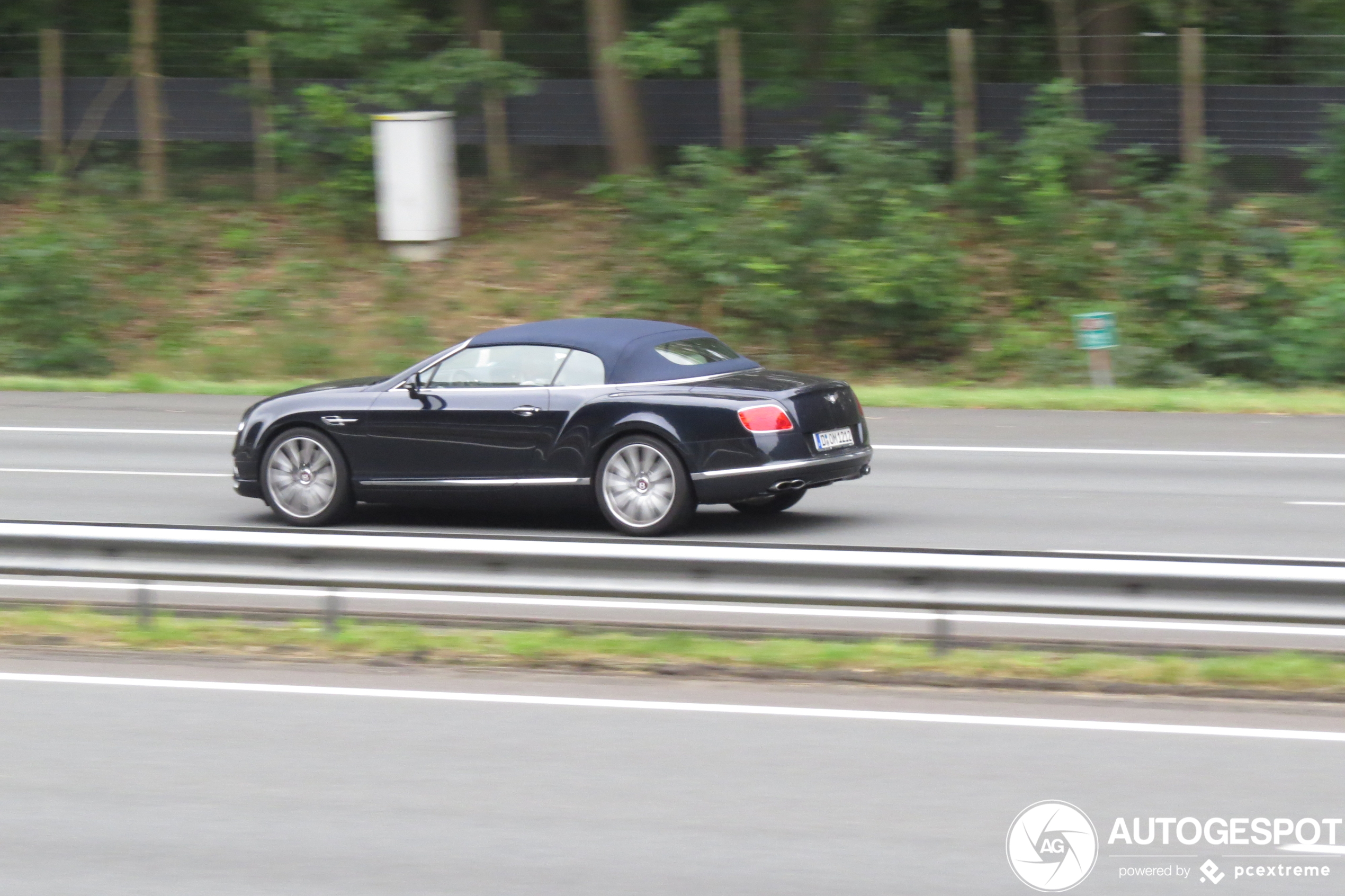 Bentley Continental GTC V8 2016