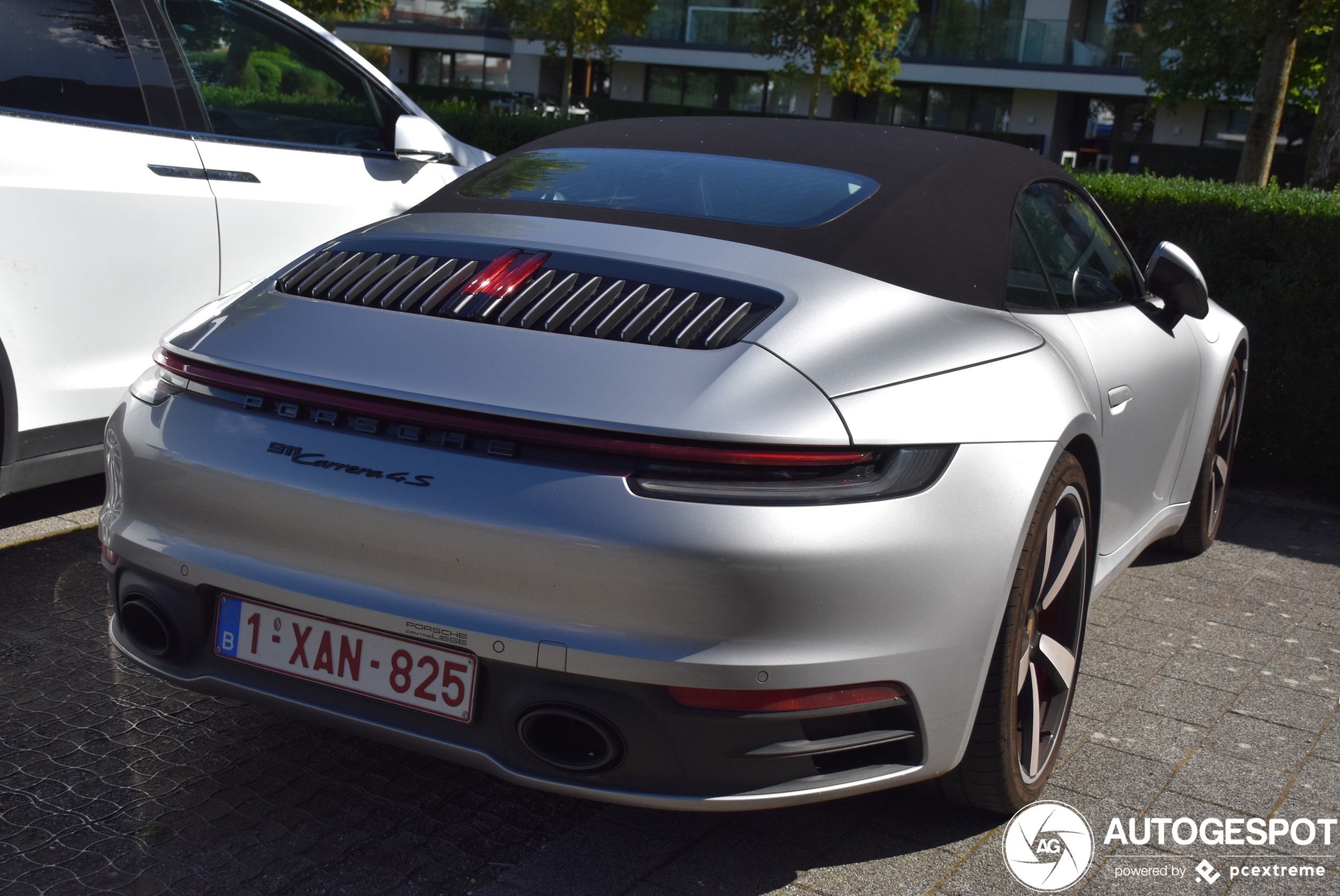 Porsche 992 Carrera 4S Cabriolet