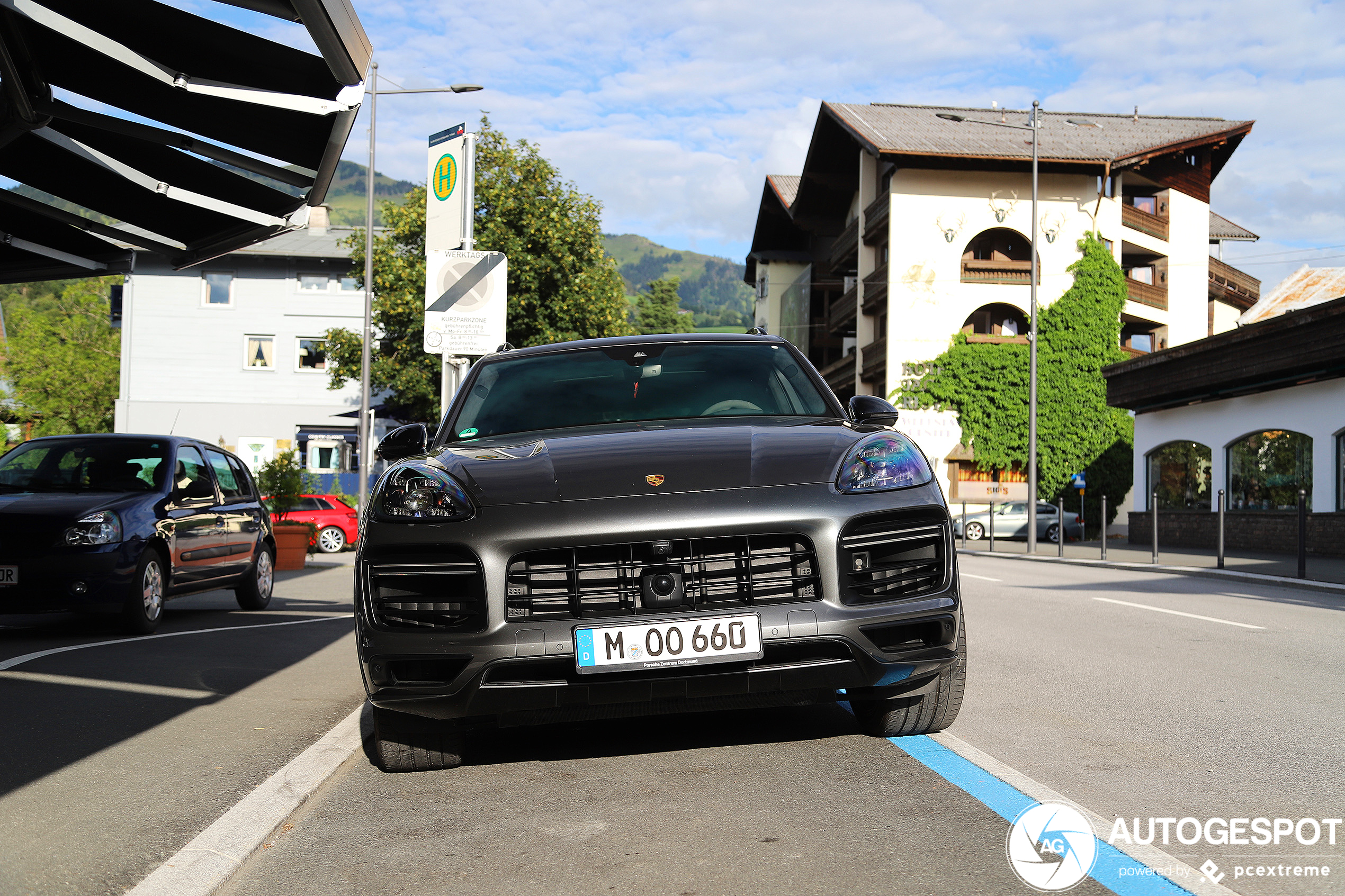 Porsche Cayenne Turbo S E-Hybrid