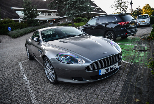 Aston Martin DB9