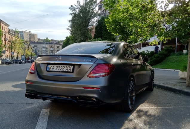 Mercedes-AMG E 63 S W213 Edition 1