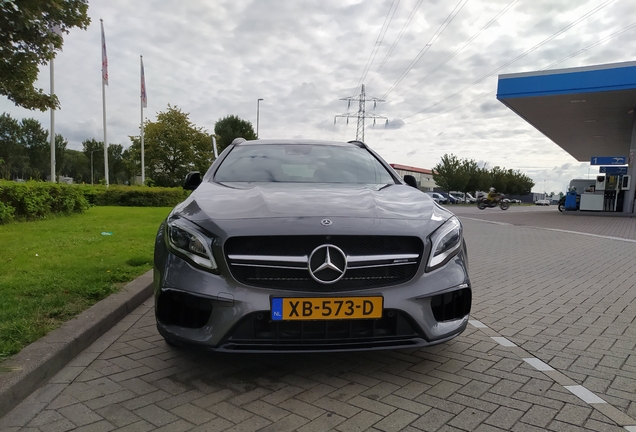 Mercedes-AMG GLA 45 X156 2017