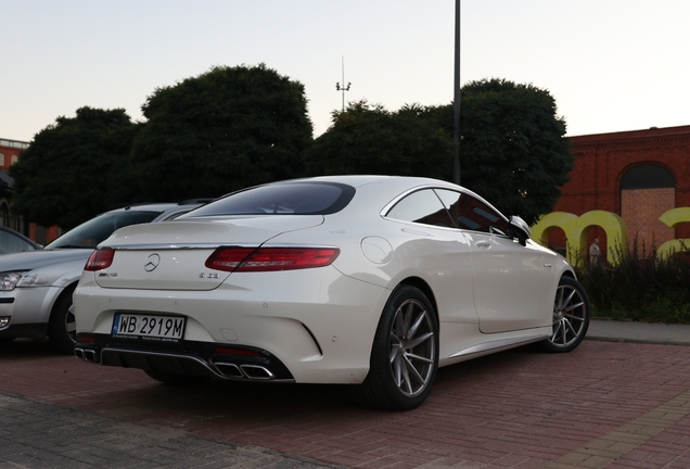 Mercedes-AMG S 63 Coupé C217