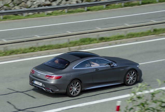 Mercedes-Benz S 63 AMG Coupé C217