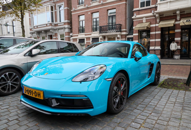 Porsche 718 Cayman S