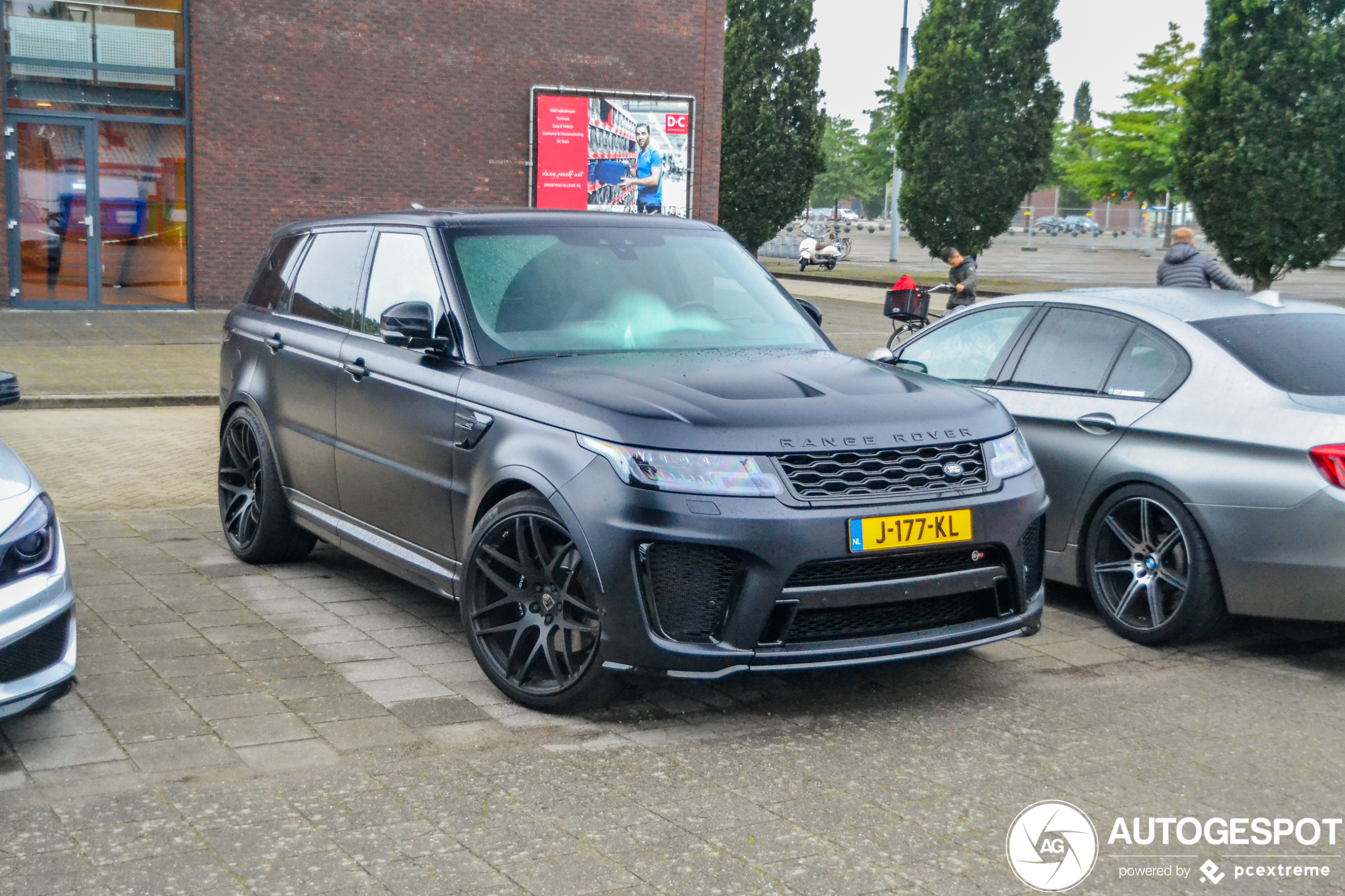 Land Rover Range Rover Sport SVR 2018