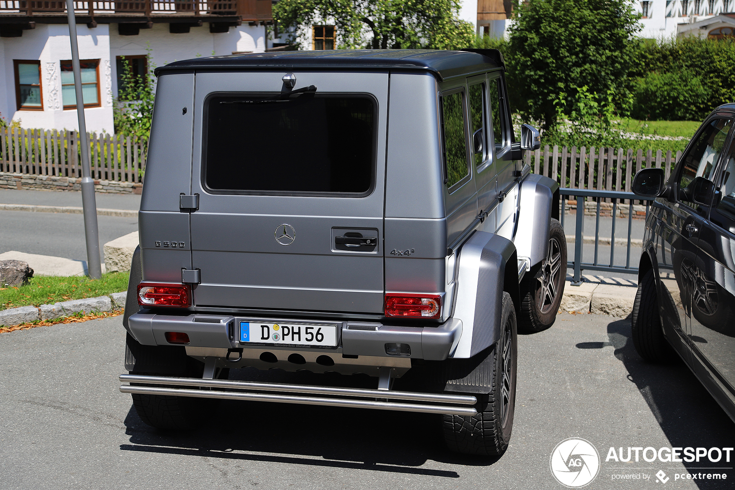 Mercedes-Benz G 500 4X4²