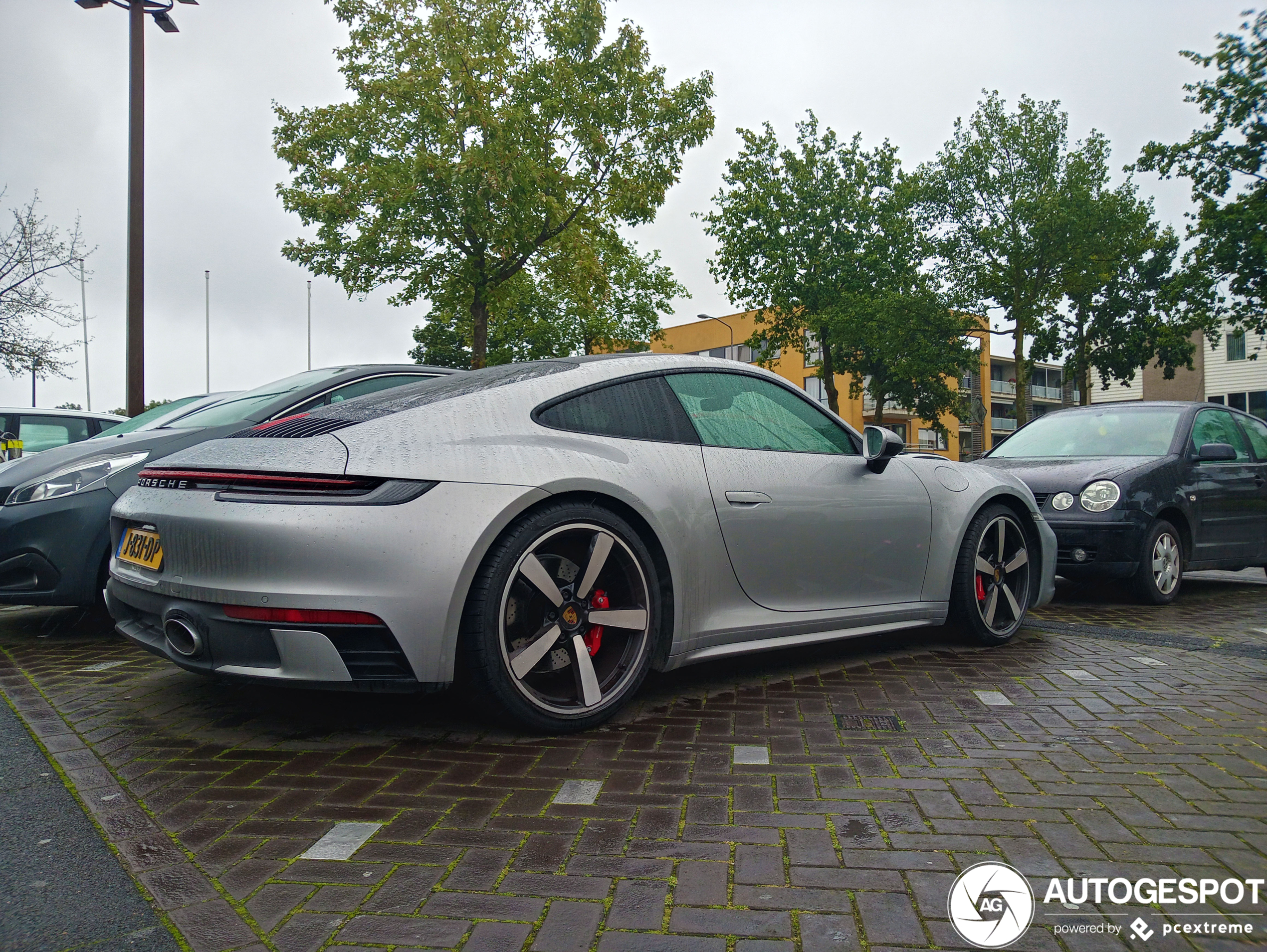 Porsche 992 Carrera 4S