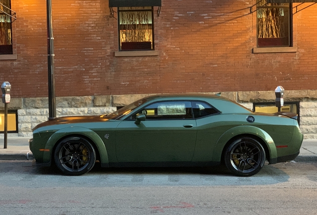 Dodge Challenger SRT Hellcat Widebody