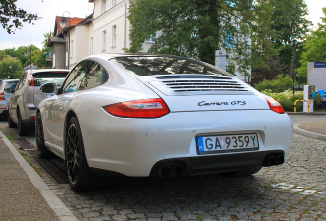 Porsche 997 Carrera GTS