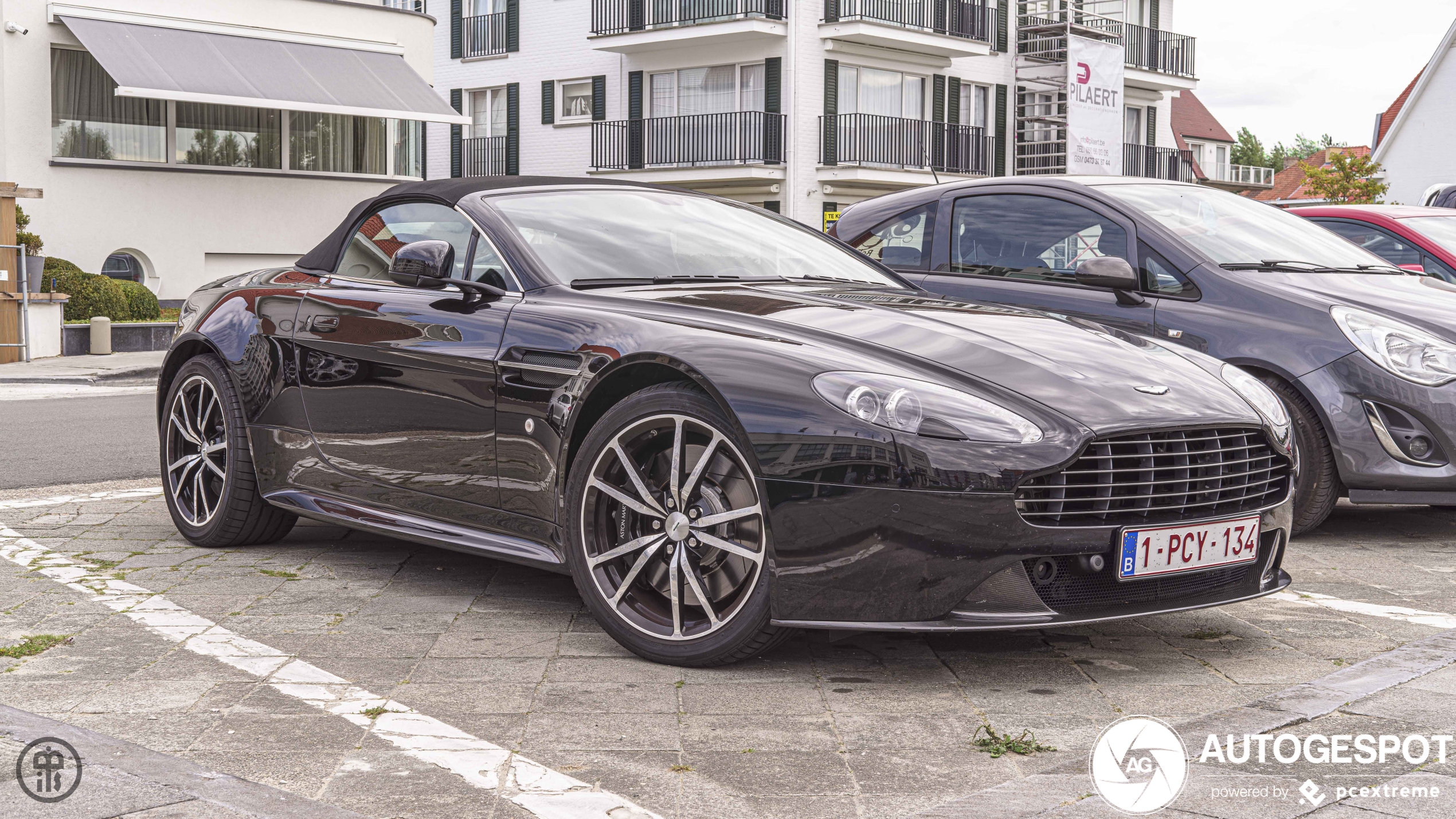 Aston Martin V8 Vantage S Roadster