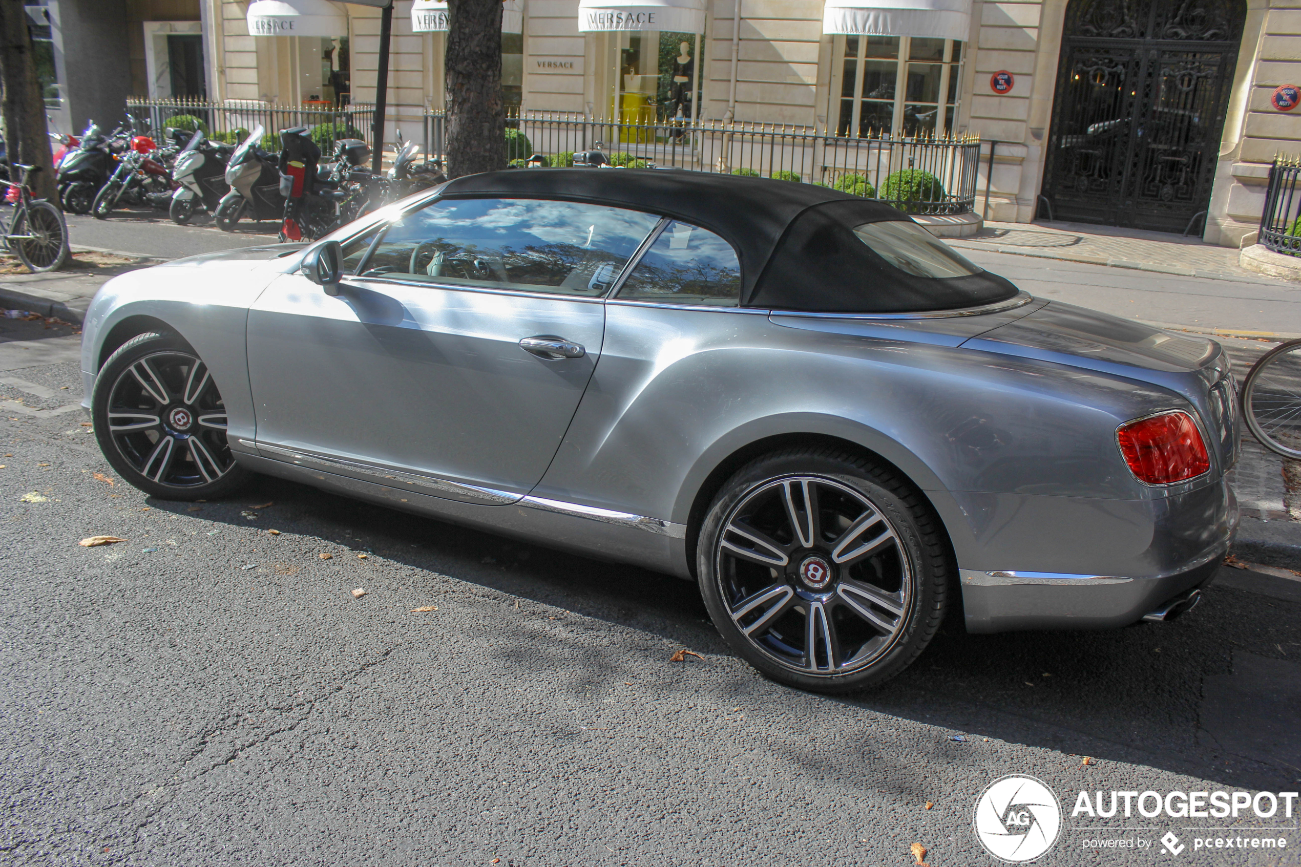 Bentley Continental GTC V8