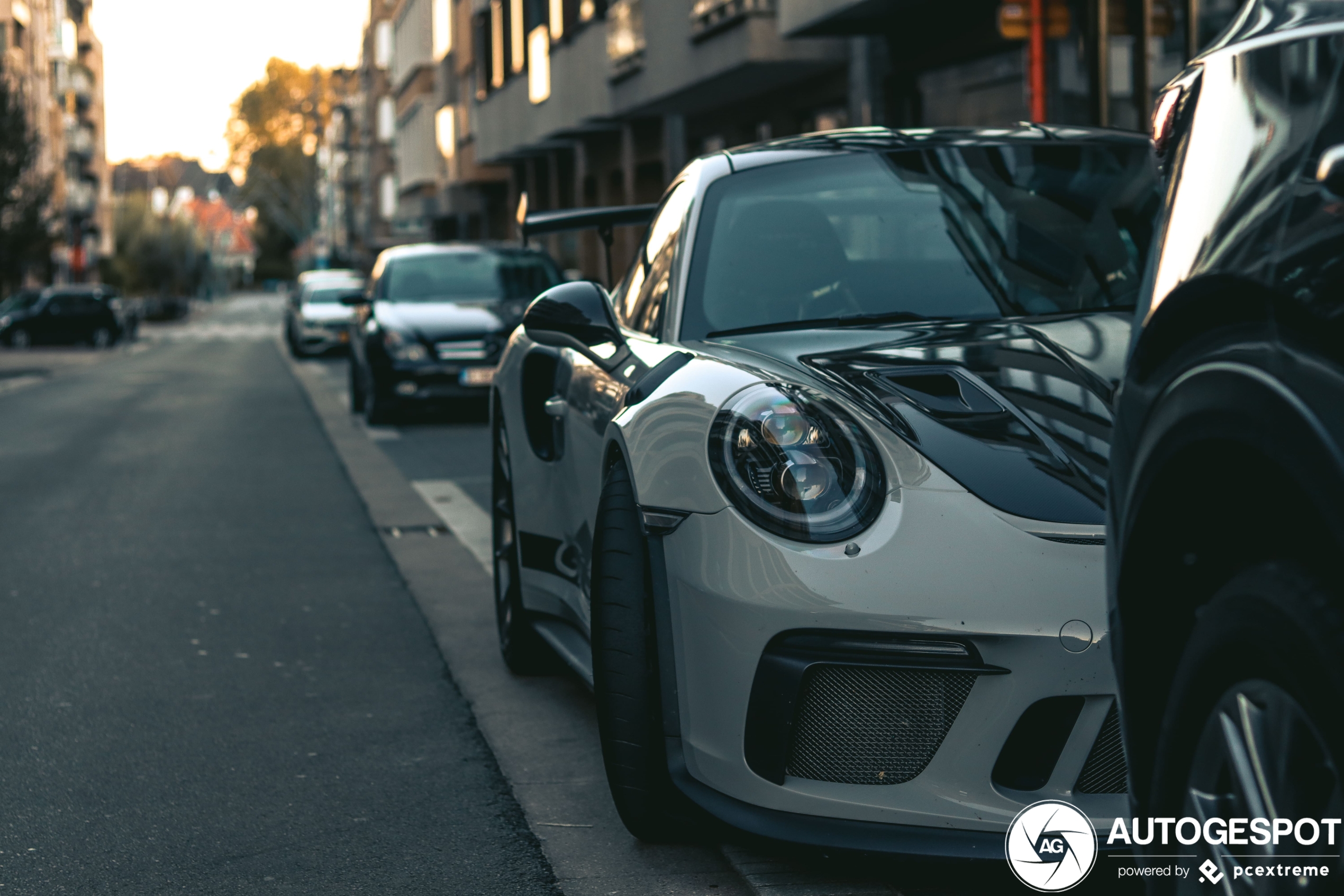 Porsche 991 GT3 RS MkII Weissach Package