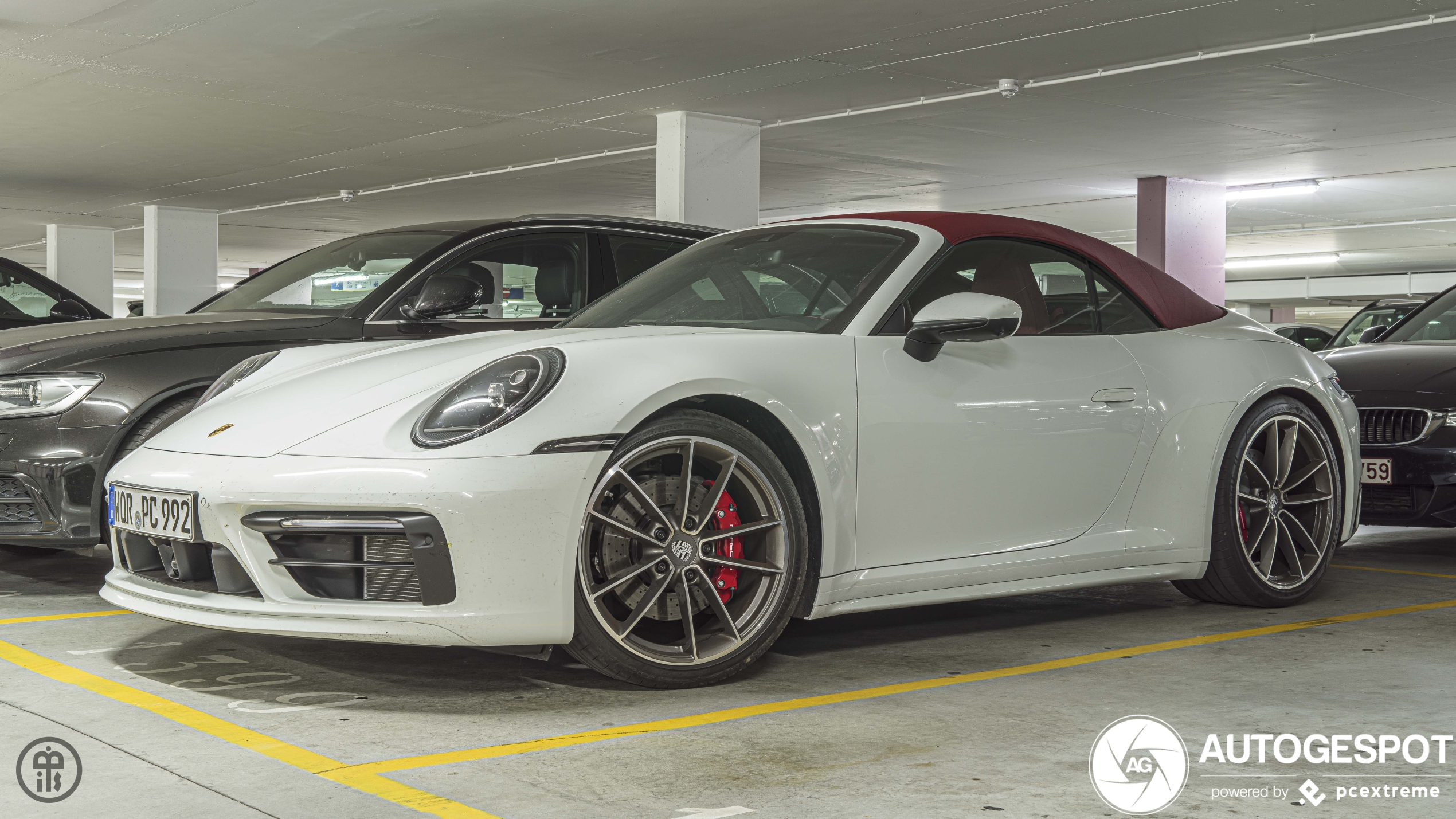 Porsche 992 Carrera 4S Cabriolet