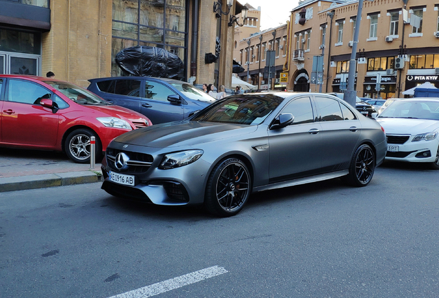 Mercedes-AMG E 63 S W213 Edition 1