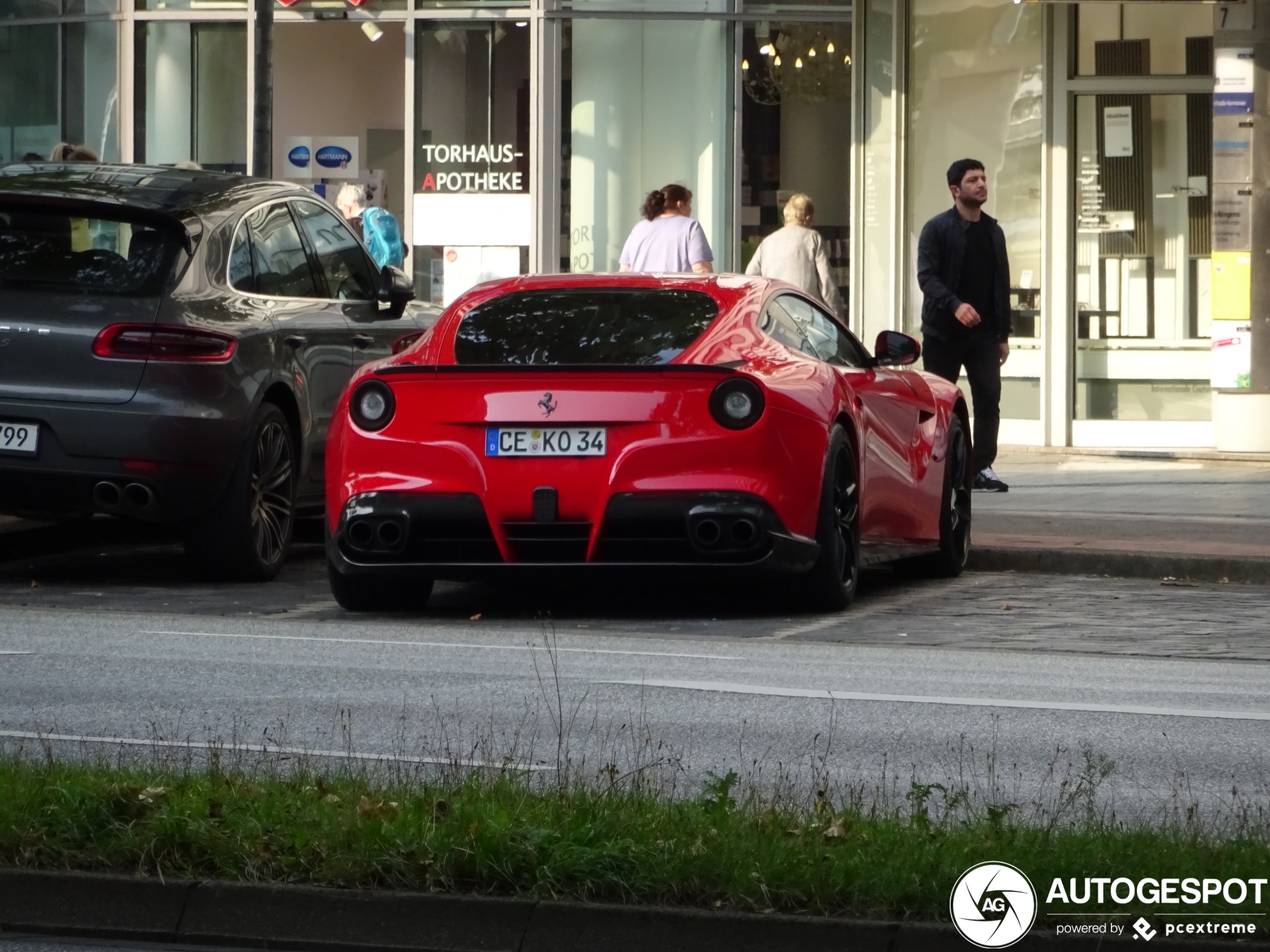 Ferrari F12berlinetta Novitec Rosso