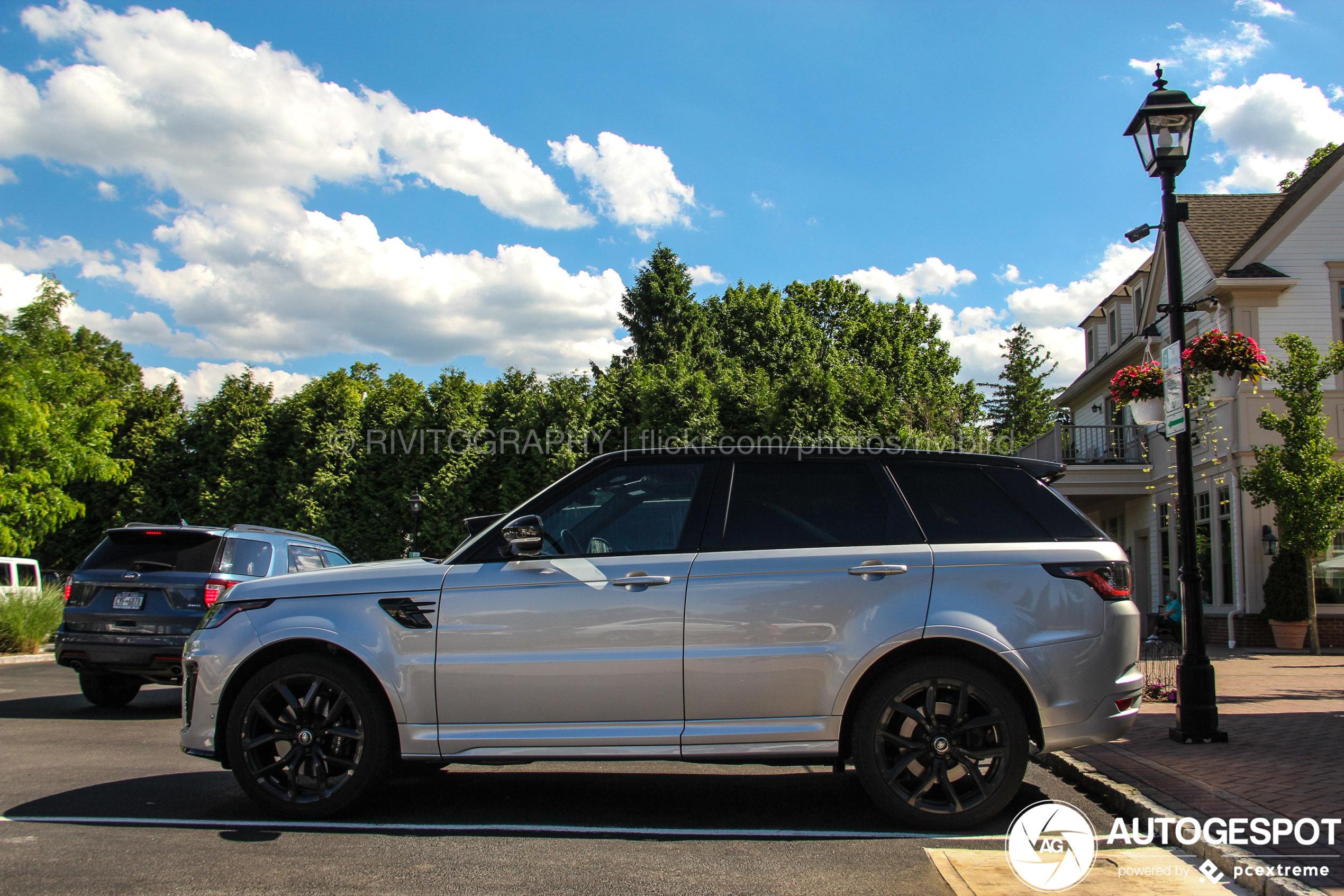 Land Rover Range Rover Sport SVR 2018