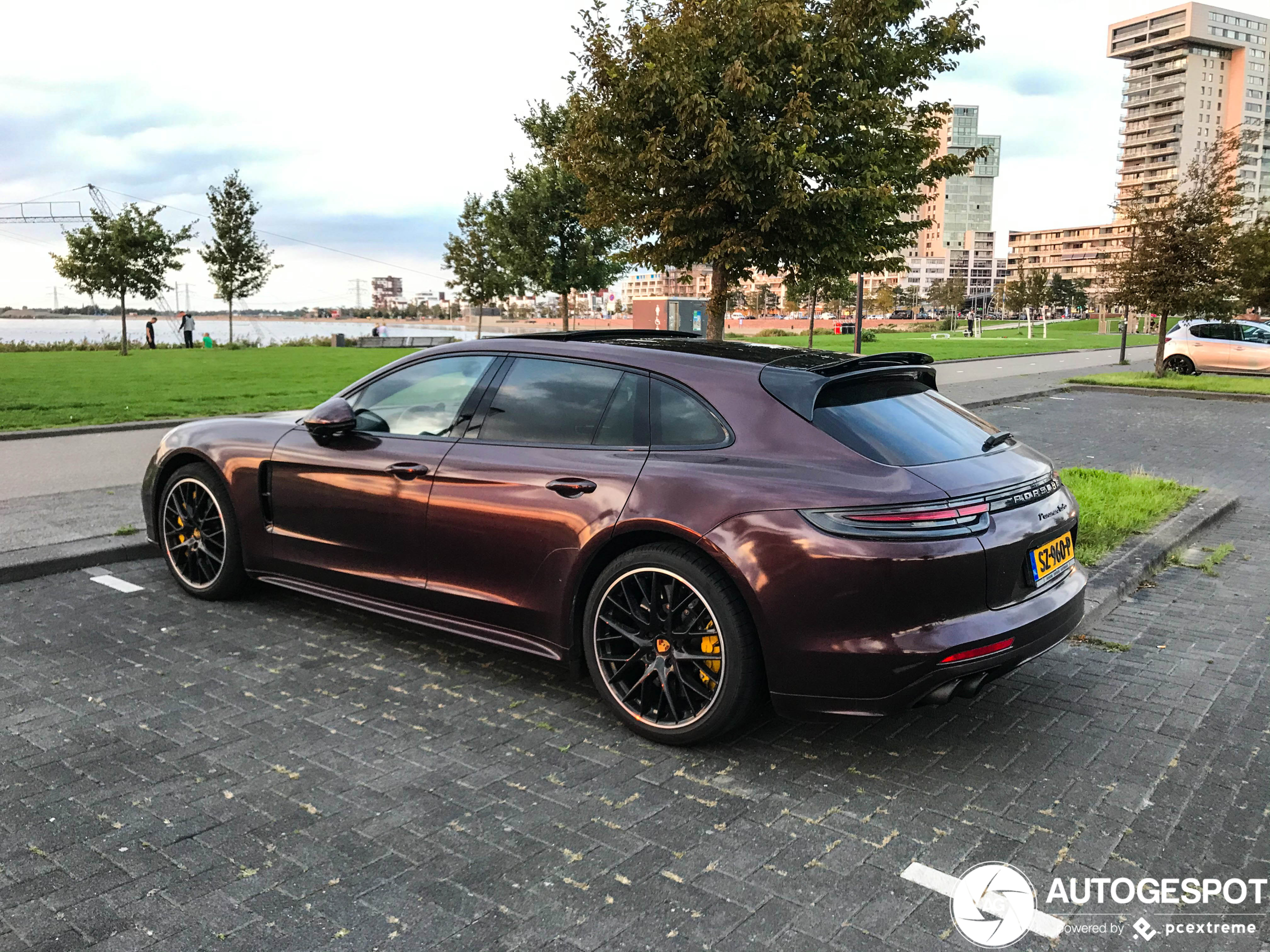 Porsche 971 Panamera Turbo Sport Turismo