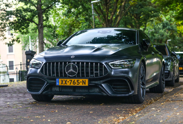 Mercedes-AMG GT 63 S X290