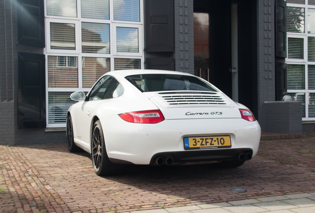 Porsche 997 Carrera GTS