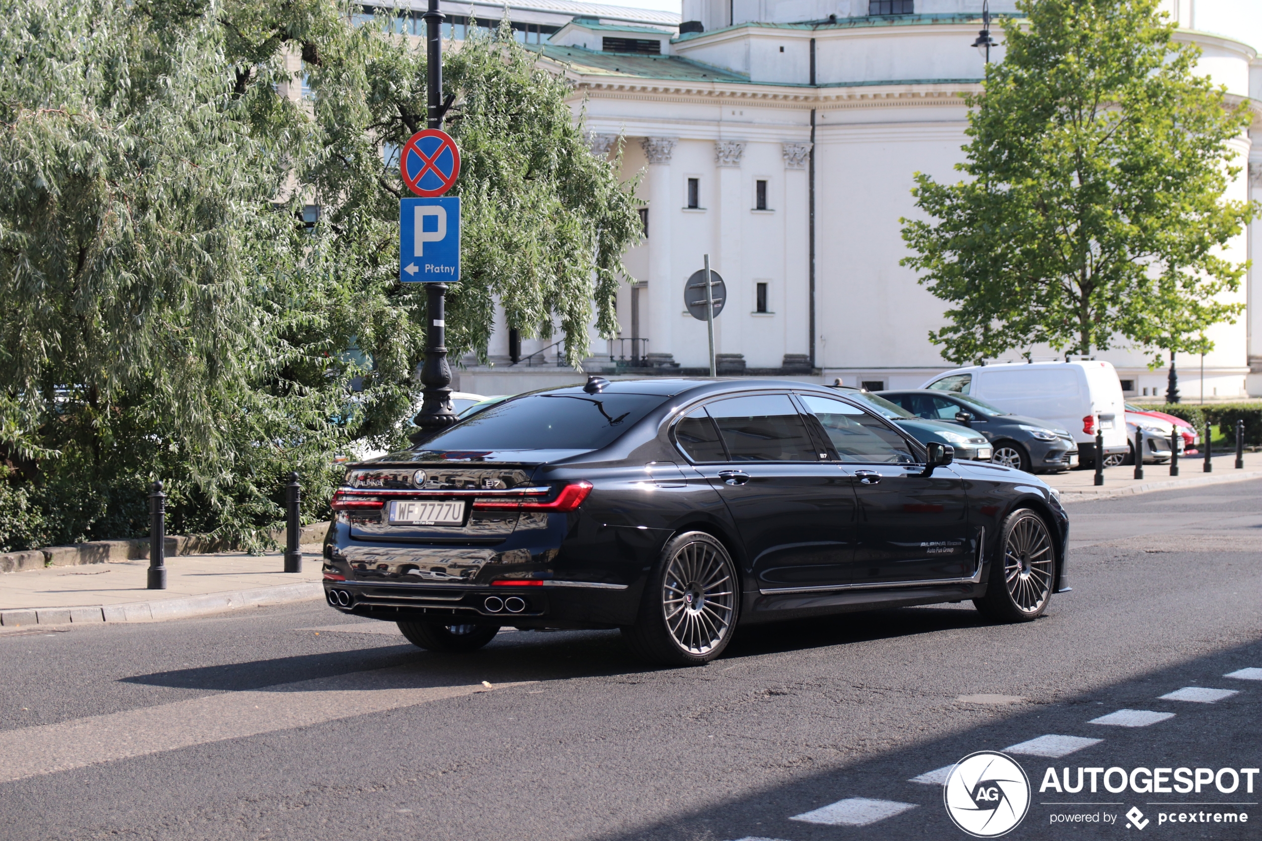 Alpina B7 Biturbo is de lekkerste limousine?