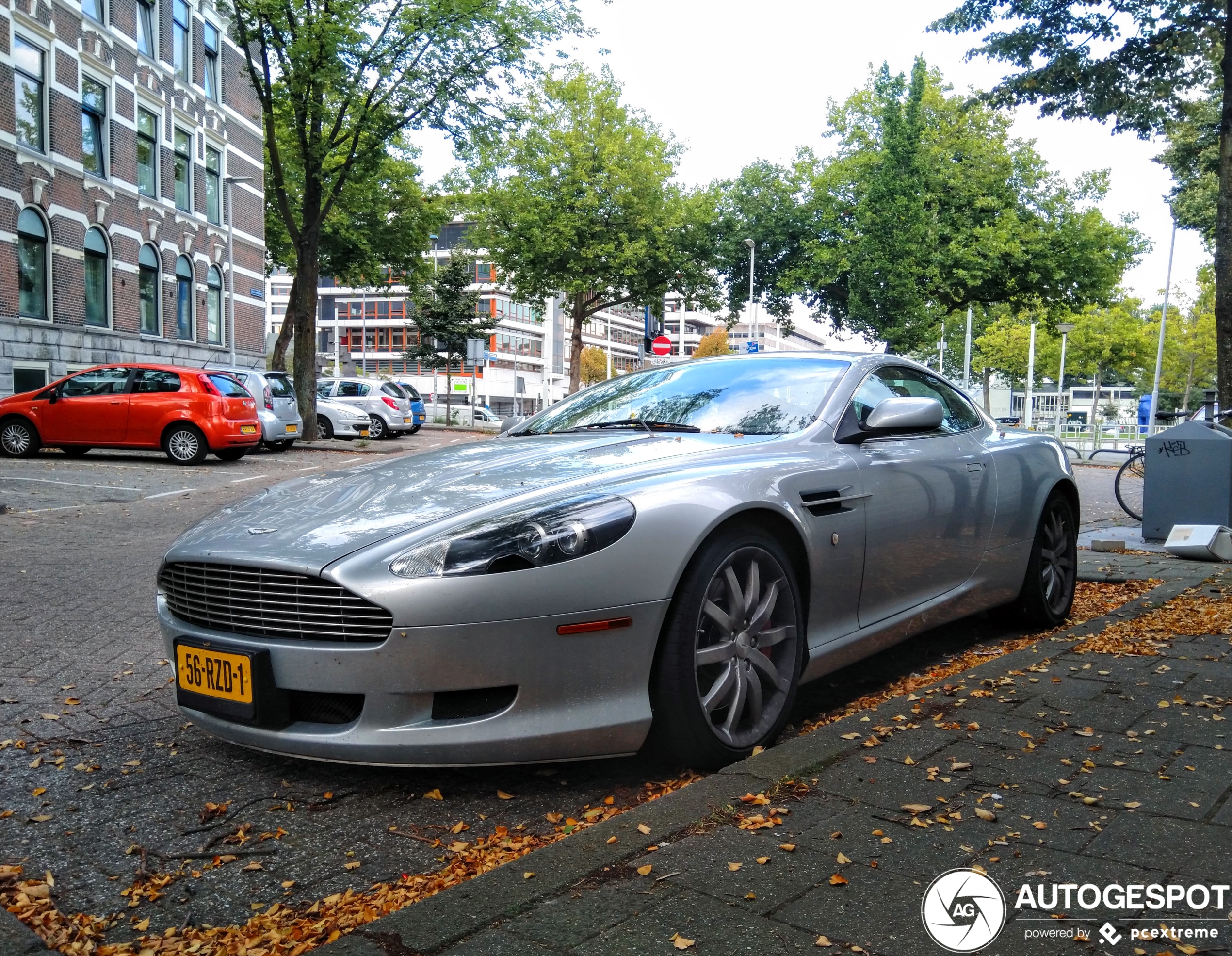 Aston Martin DB9