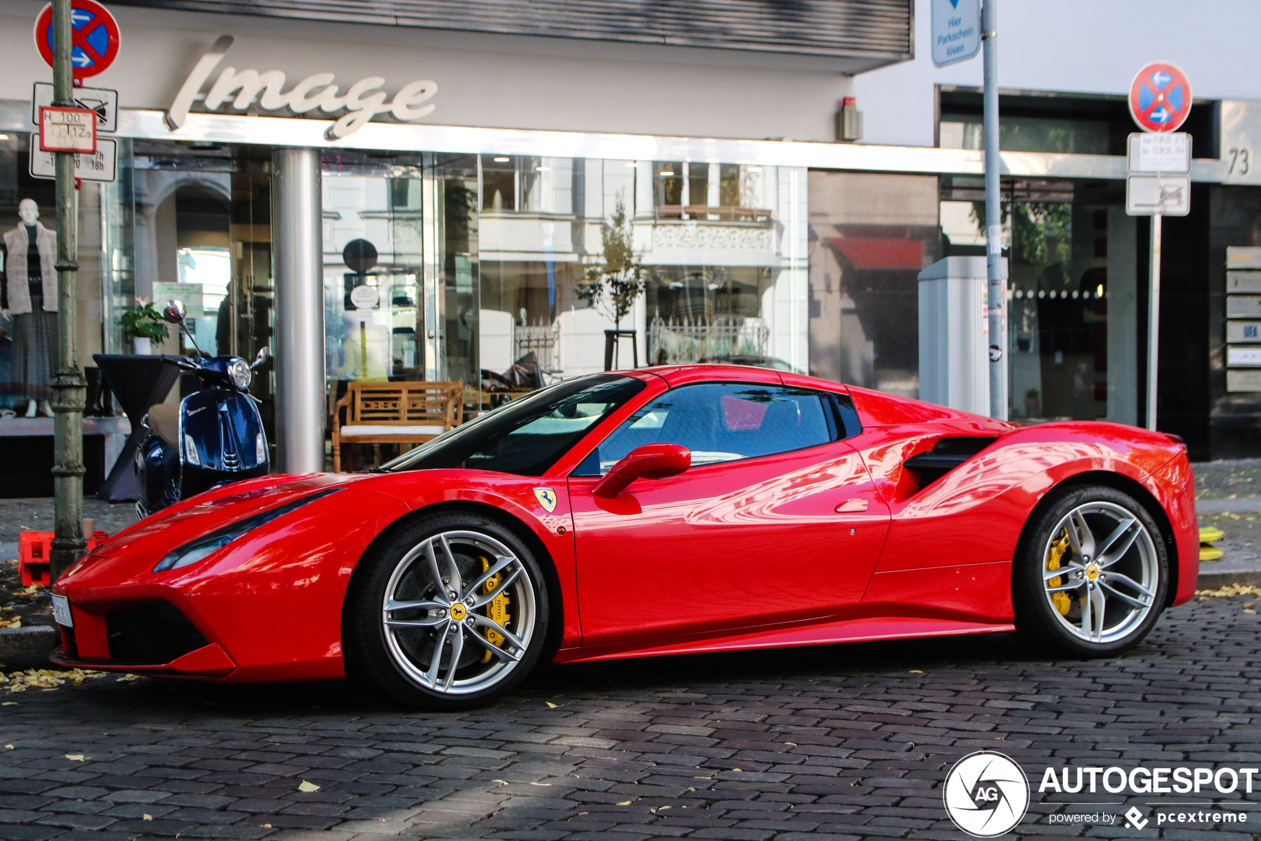 Ferrari 488 Spider