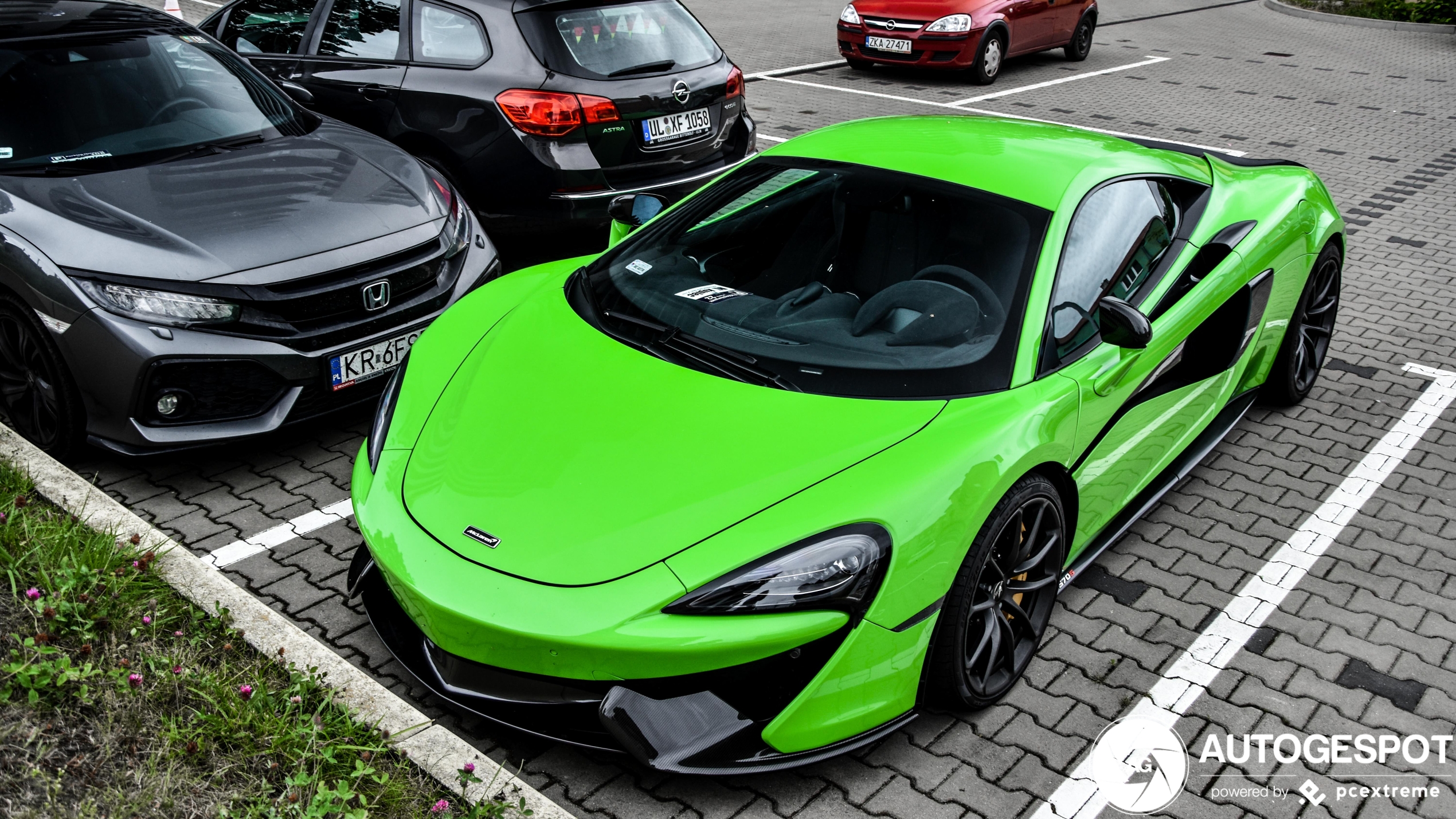 McLaren 570S