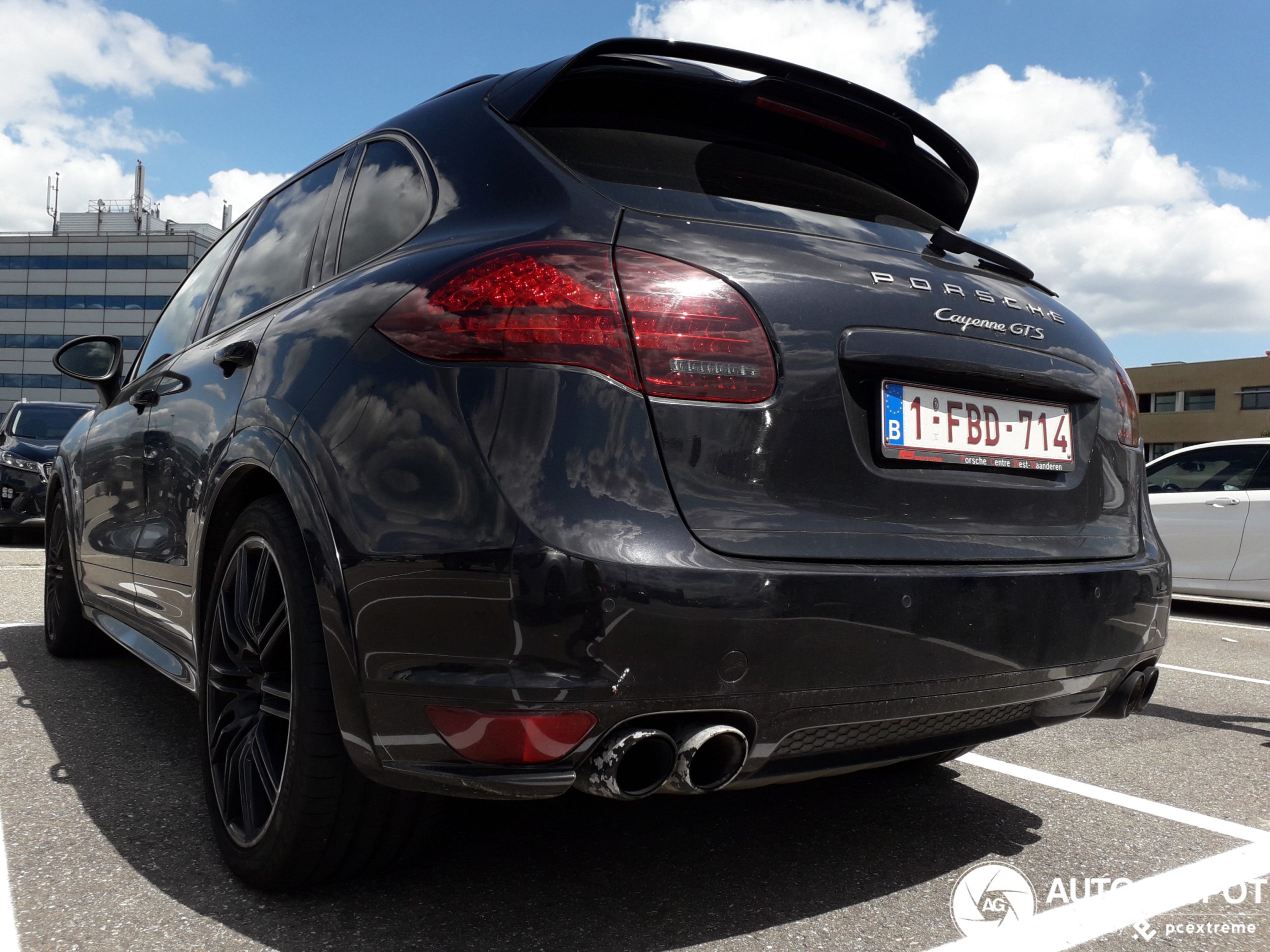 Porsche 958 Cayenne GTS