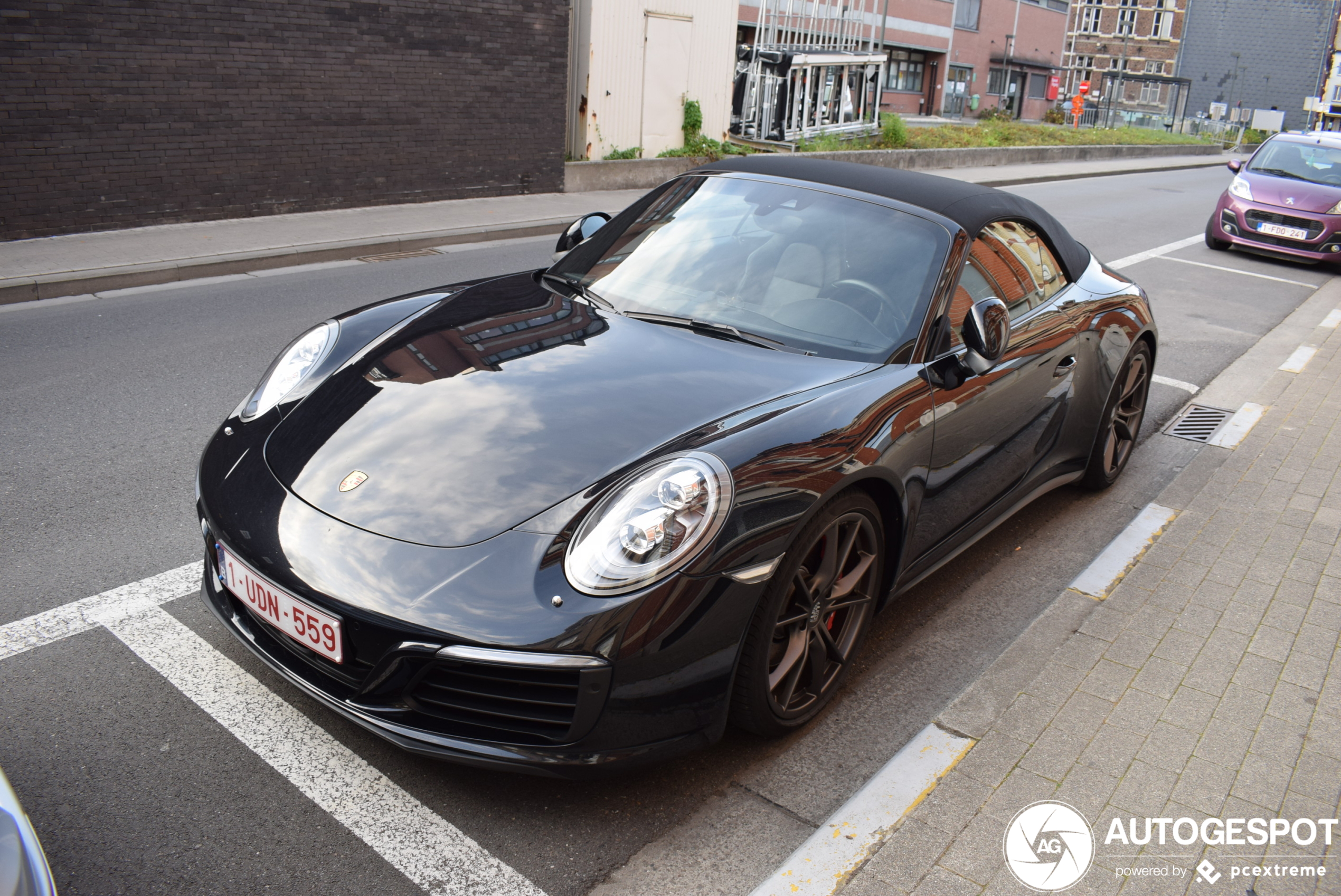 Porsche 991 Carrera 4S Cabriolet MkII