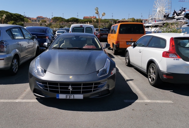 Ferrari FF