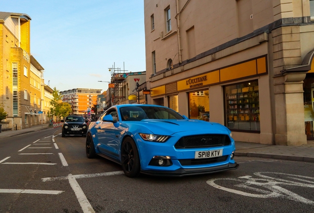 Ford Mustang GT 2015 Black Shadow Edition