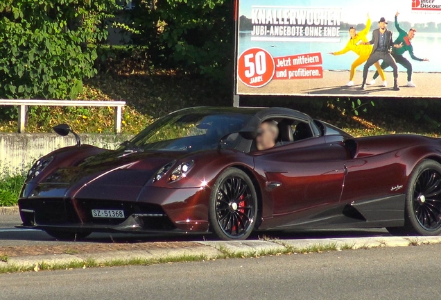 Pagani Huayra Roadster