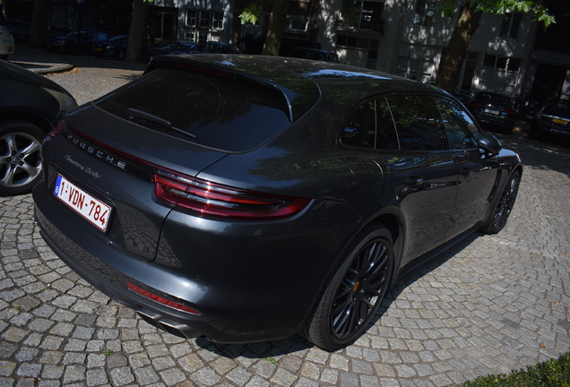 Porsche 971 Panamera Turbo Sport Turismo