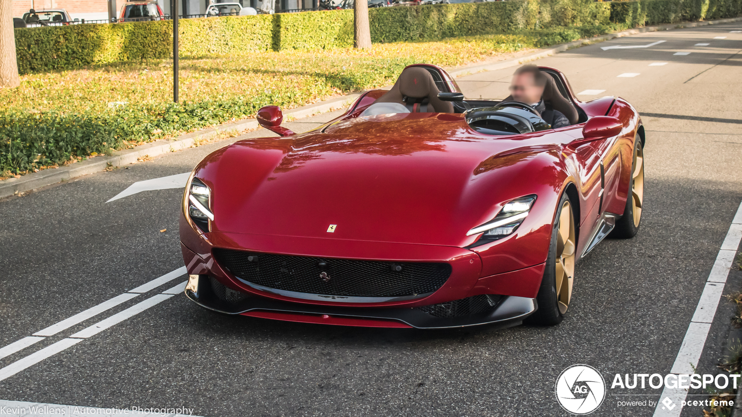 WOW! Ferrari Monza SP2 op straat in Nederland