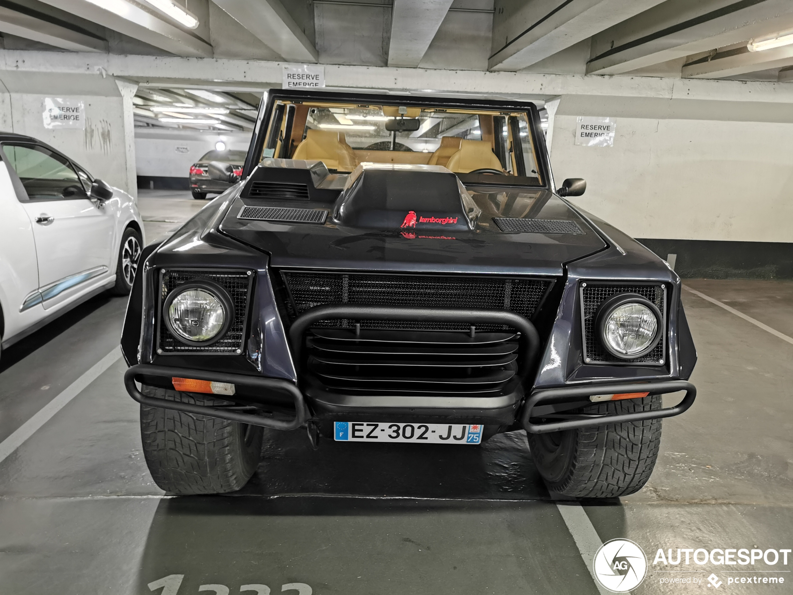 Lamborghini LM002