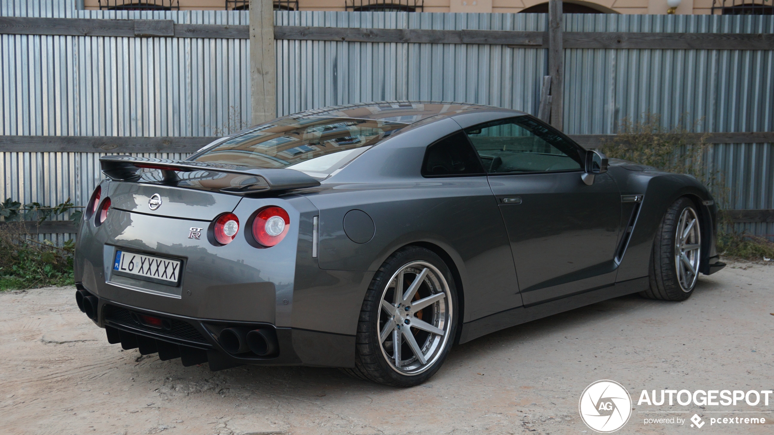 Nissan GT-R 2014