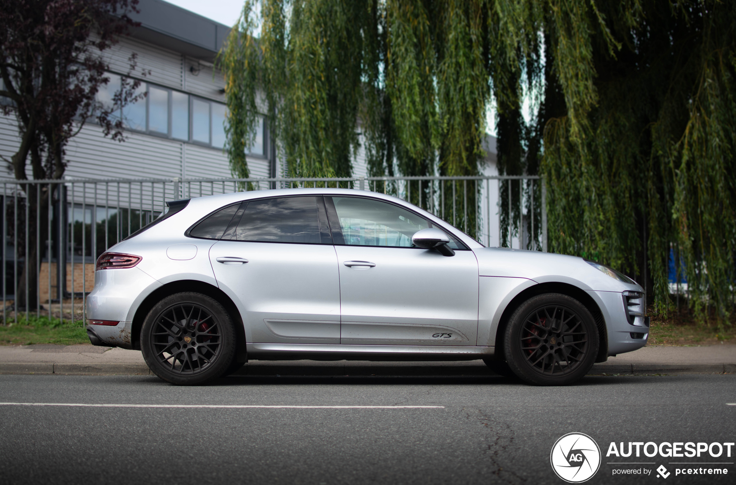 Porsche 95B Macan GTS