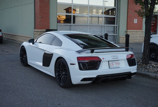 Audi R8 V10 Plus 2015