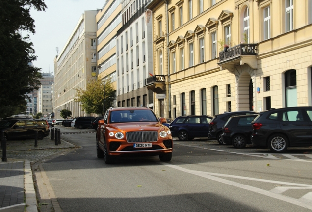 Bentley Bentayga V8 2021 First Edition