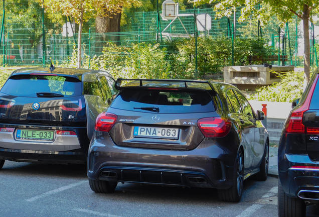 Mercedes-AMG A 45 W176 2015