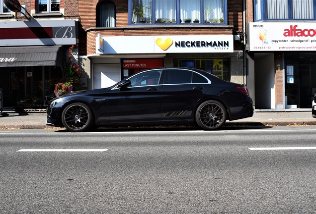 Mercedes-AMG C 63 S W205