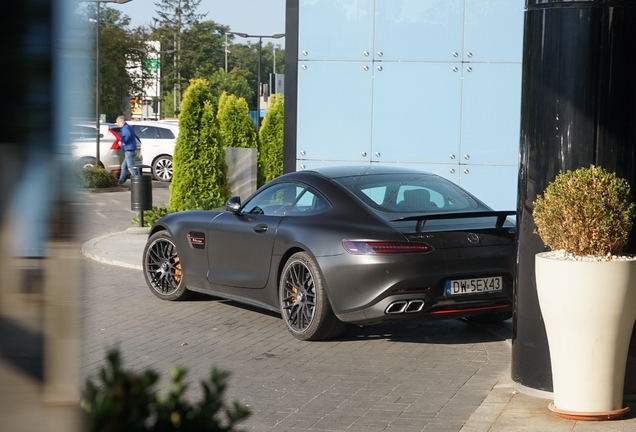 Mercedes-AMG GT S C190 2019