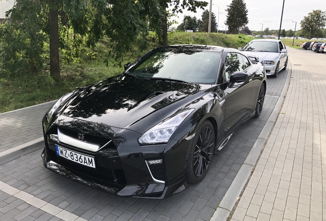 Nissan GT-R 2017