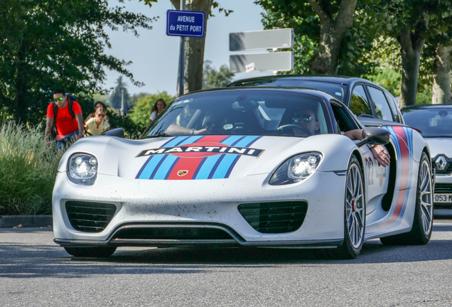 Porsche 918 Spyder Weissach Package